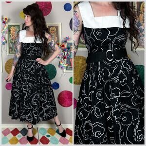 Vintage 1970s Black and White Sleeveless Fit and Flare Cotton Midi Dress